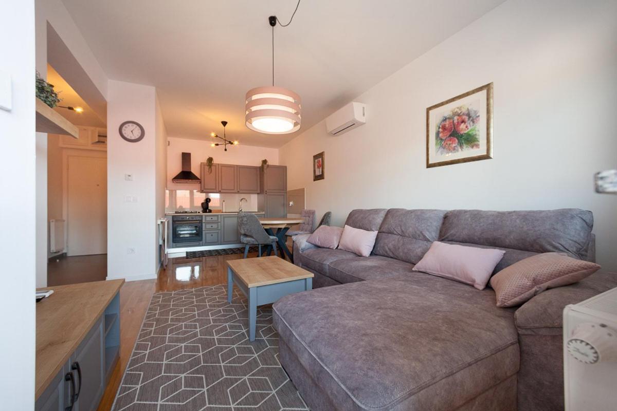 Apartman Pepper Ösek Dış mekan fotoğraf